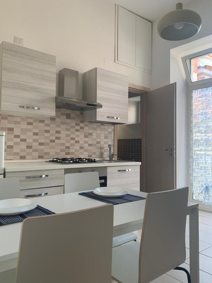 Stabiae Blu Apartment กาสเตลลัมมาเร ดิ สตาเบีย ภายนอก รูปภาพ